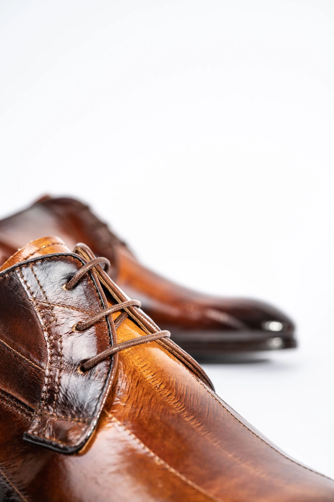 Men's Dress Derby | Cognac Fade Eel Leather - Image 8