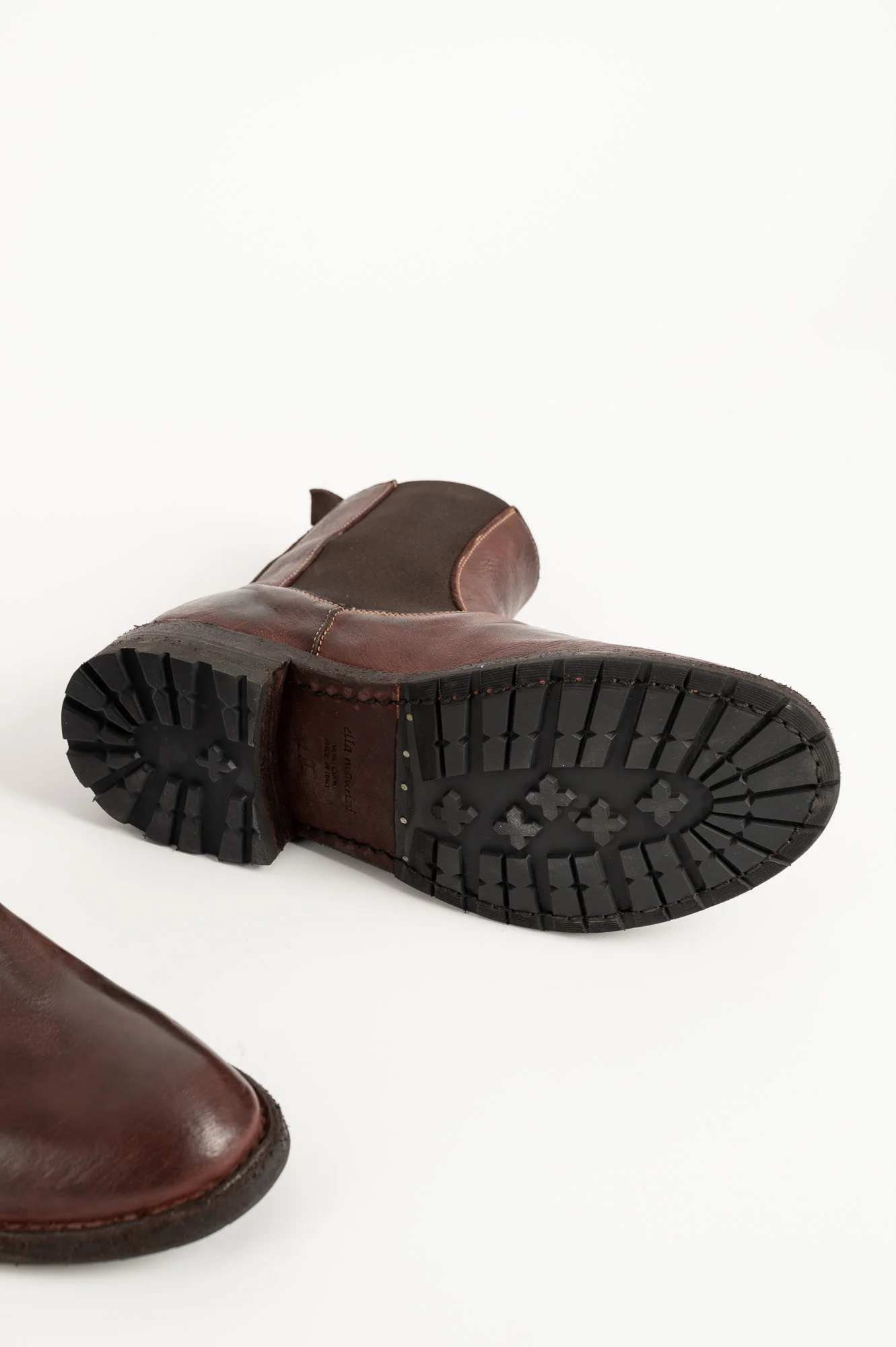 Men's Chelsea Boot | Burgundy Washed Buffalo - Image 4