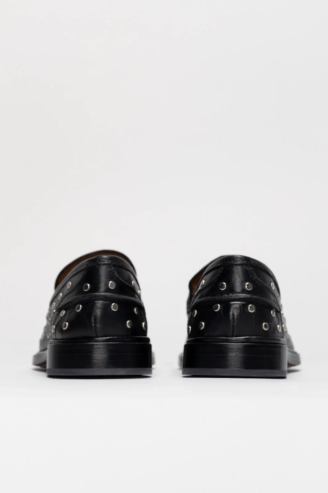 Penny Loafer Pia Studs | Black Calf Leather - Image 6