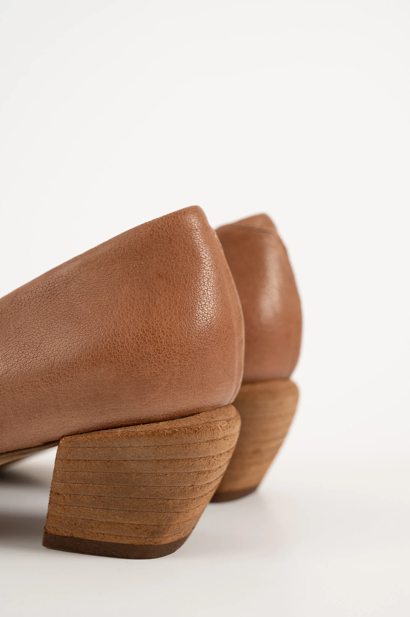 Pump Sally | Brown Buffalo Leather - Image 8