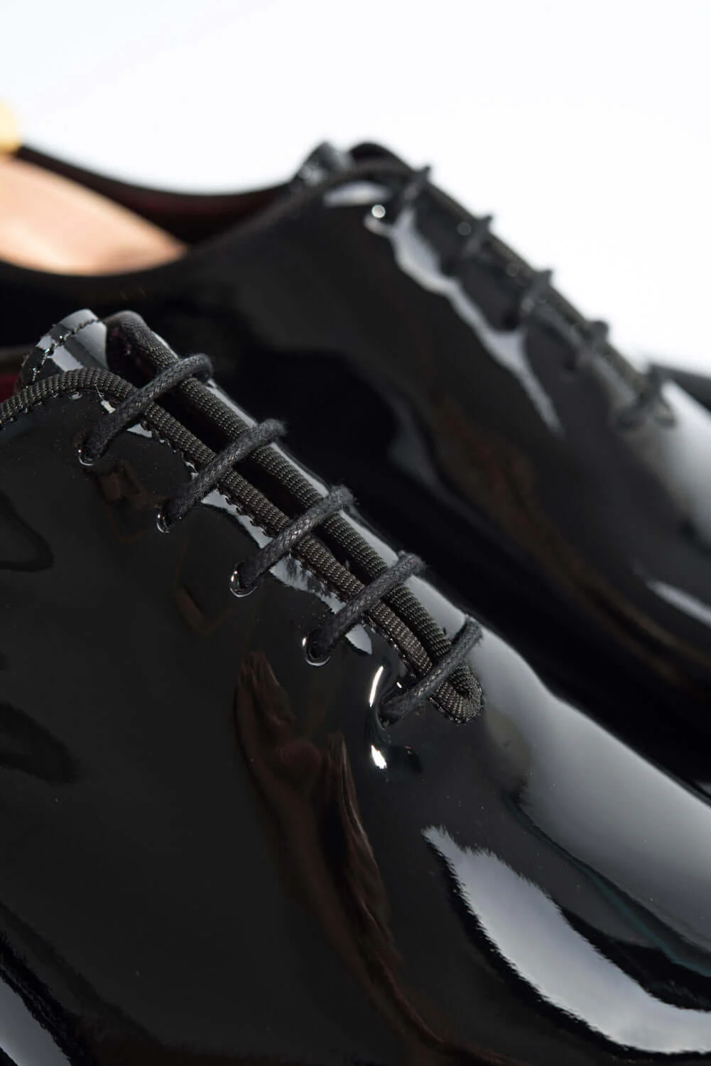 Men's Wholecut Oxford | Black Patent Calf Leather - Image 4